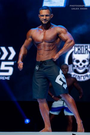 MEN'S PHYSIQUE 179
